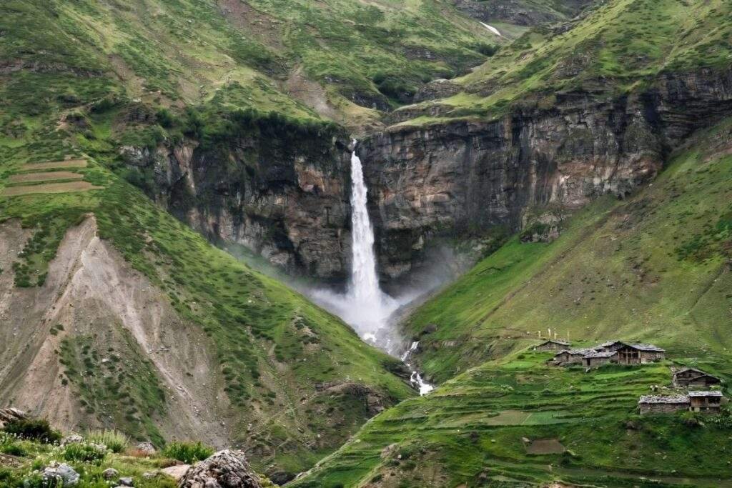 Sissu Valley Himachal Pradesh Guide